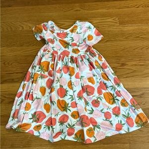 Source Unknown Red and Orange Pleated Sundress with short Sleeves EUC